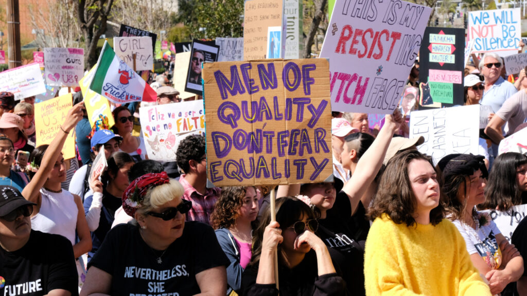 The NYT’s ‘Feminism Ruin the Workplace’ Conversation Shows What Fear of Female Power Sounds Like